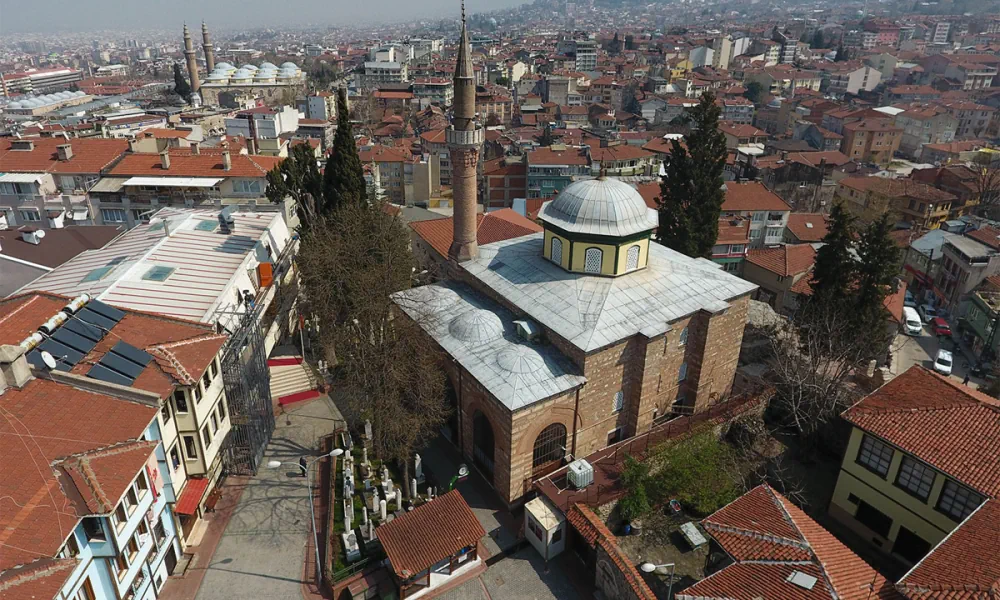 Üftade Hazretleri Türbesi ve Camii görünümü